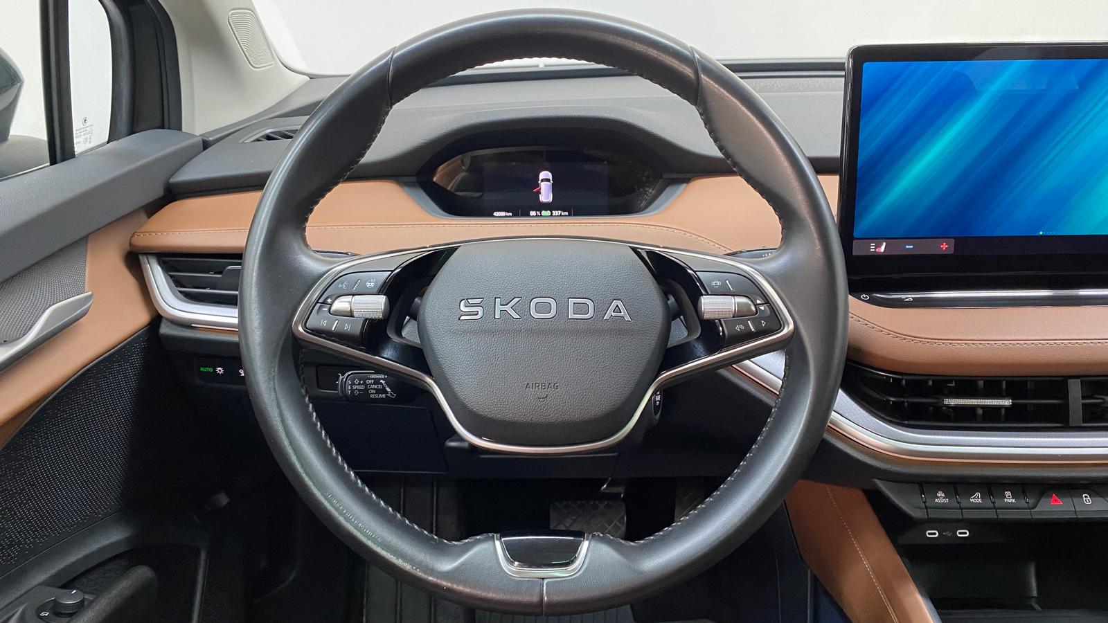SKODA ENYAQ 12